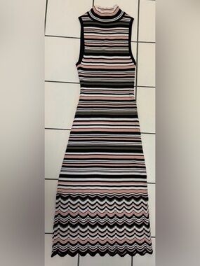 bebe Sleeveless Midi Knit Dress in Pink, Black and White